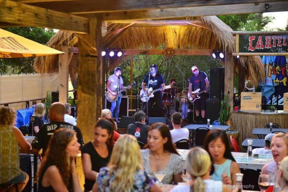 Boogie Woogie Beach House オールド・バー エクステリア 写真